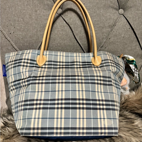 Burberry Blue tote Bag Nylon - Picture 3 of 12